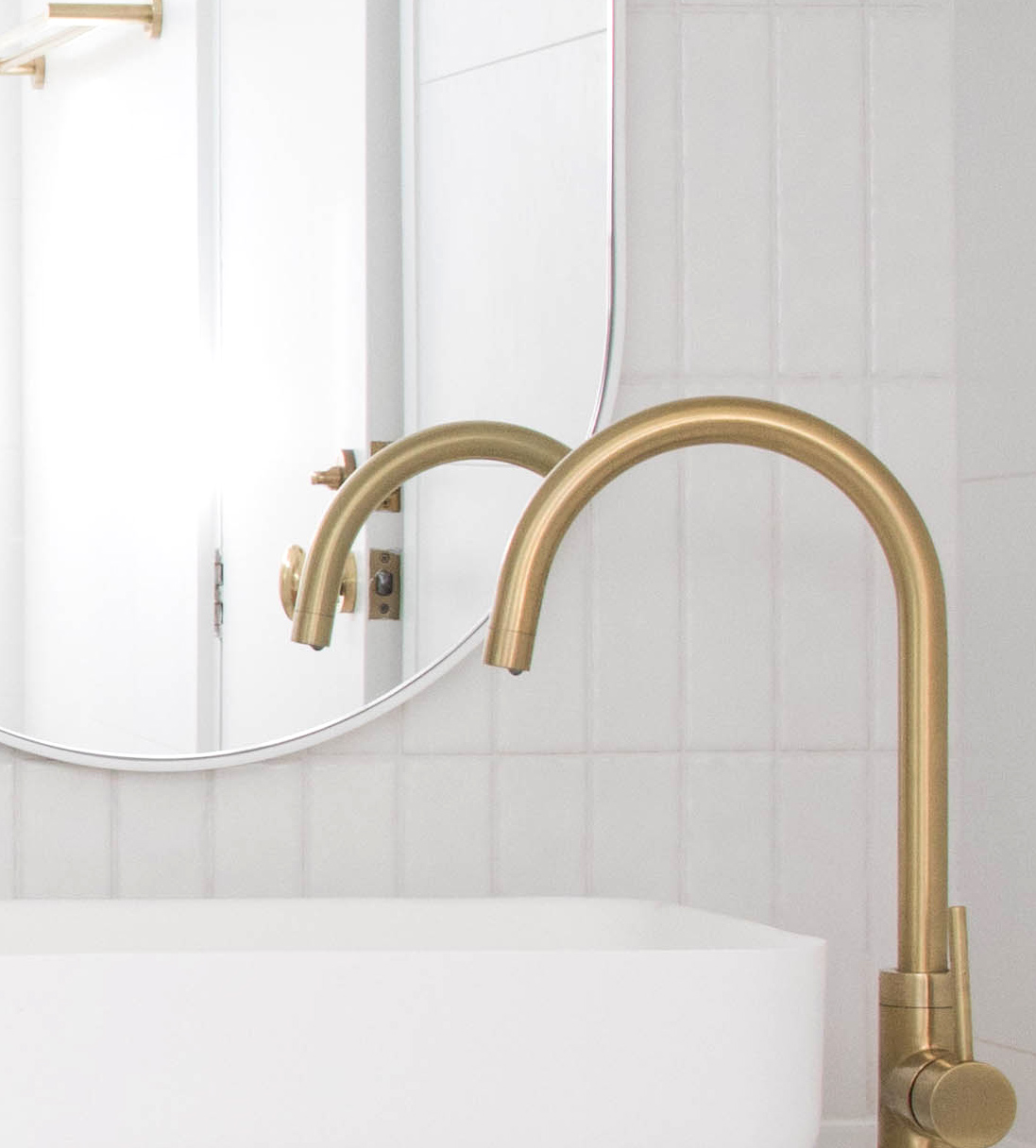 detal lustra oval serenity